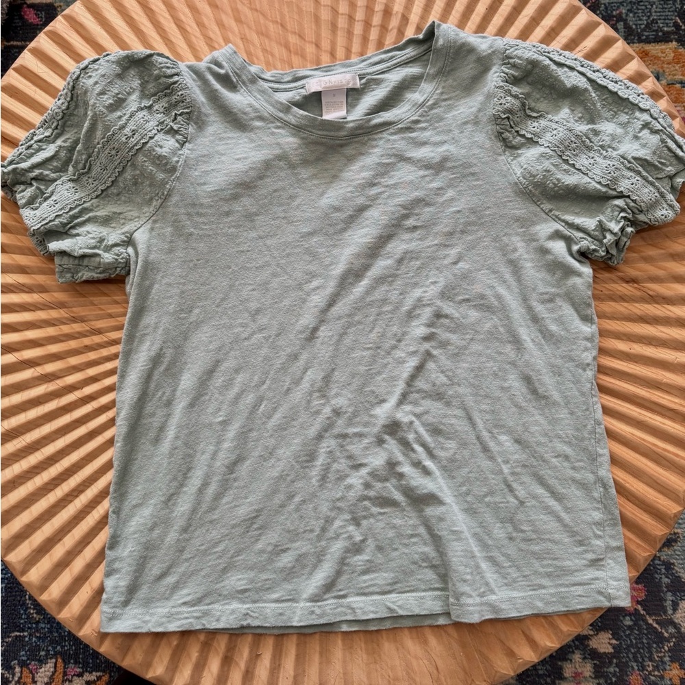 Design History light green top Small puff sleeve